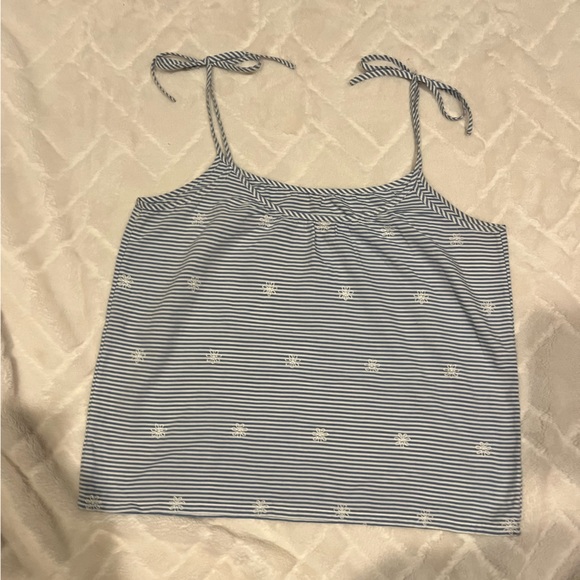 Women's Tank Top - slightly used great shape! Perfect for vacation Size Medium - Picture 6 of 10
